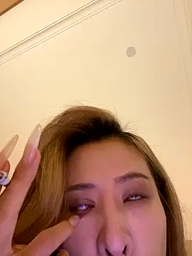 miumiu-66 online show from October 9, 2025, 1:55 pm