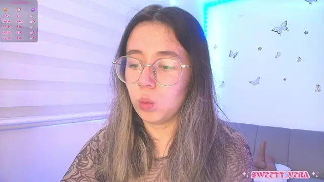 Snapshot of sweettvera chatting on July 1, 2026, 7:14 pm sweettvera online show from July 1, 2026, 7:14 pm
