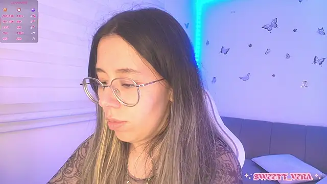 Snapshot of sweettvera chatting on July 13, 2026, 2:11 am sweettvera online show from July 13, 2026, 2:11 am