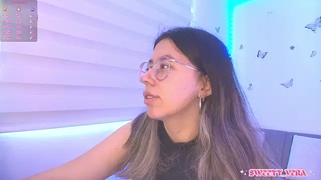 Snapshot of sweettvera chatting on August 4, 2026, 12:31 pm sweettvera online show from August 4, 2026, 12:31 pm