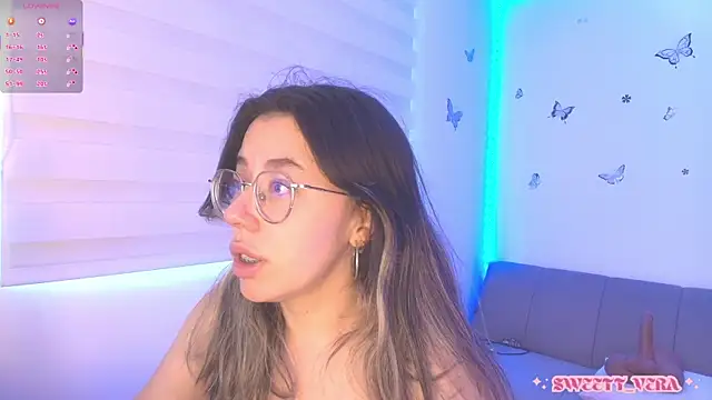 Snapshot of sweettvera chatting on July 31, 2026, 12:04 pm sweettvera online show from July 31, 2026, 12:04 pm