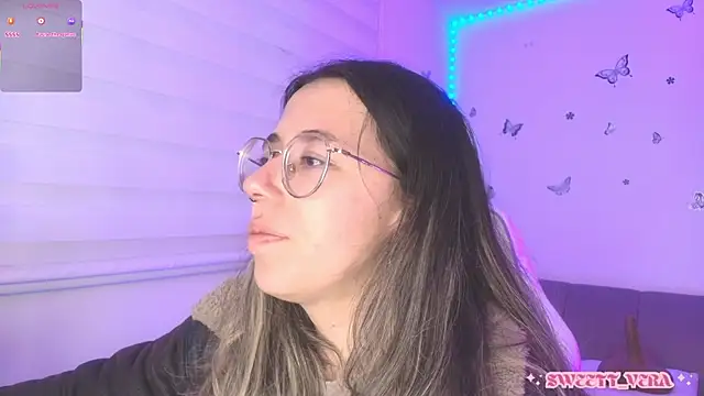 Snapshot of sweettvera chatting on June 25, 2026, 3:15 am sweettvera online show from June 25, 2026, 3:15 am