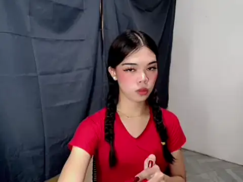 Snapshot of Ts_ecaxxx chatting on October 18, 2025, 4:25 am Ts ecaxxx online show from October 18, 2025, 4:25 am