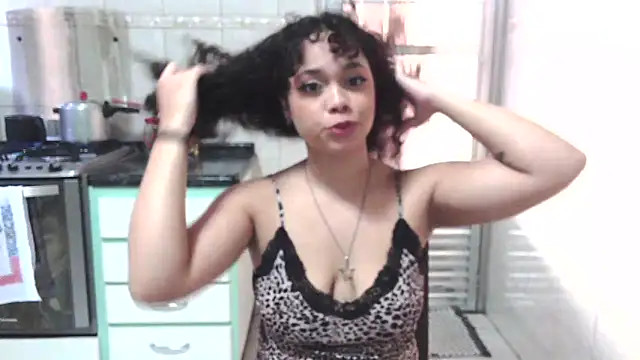 Snapshot of sweetamy326 chatting on November 27, 2025, 9:15 pm sweetamy326 online show from November 27, 2025, 9:15 pm