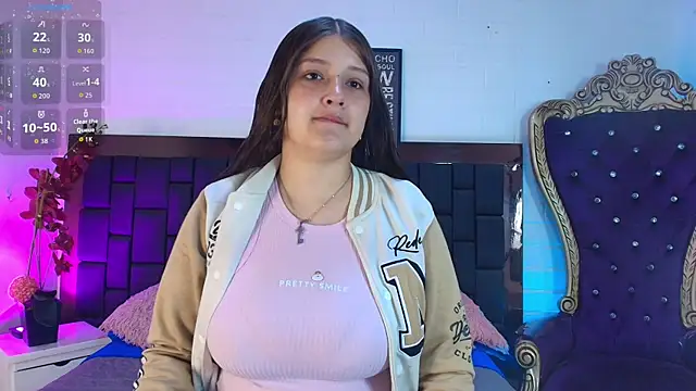 Snapshot of Krystal_Heartss chatting on December 16, 2025, 1:04 pm Krystal Heartss online show from December 16, 2025, 1:04 pm