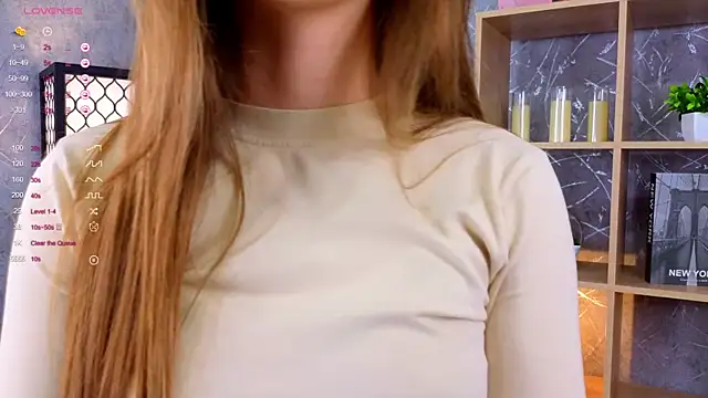 ElenoreReth online show from October 22, 2025, 2:11 am