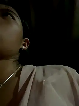 Snapshot of Suki_babyy chatting on October 29, 2025, 1:21 pm Suki babyy online show from October 29, 2025, 1:21 pm