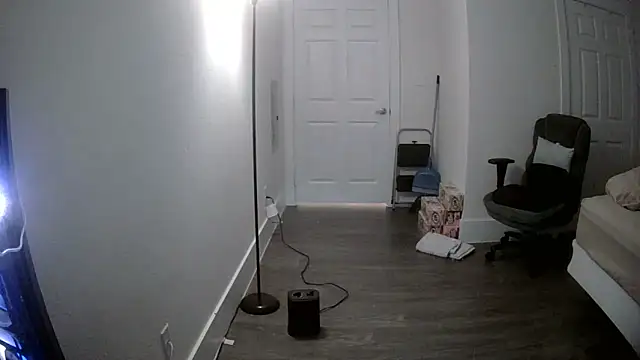 Snapshot of Buggy1965 chatting on March 19, 2026, 1:33 pm Buggy1965 online show from March 19, 2026, 1:33 pm