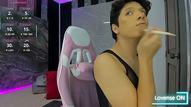 Snapshot of Ellis-Brown chatting on December 3, 2025, 4:35 am Ellis-Brown online show from December 3, 2025, 4:35 am