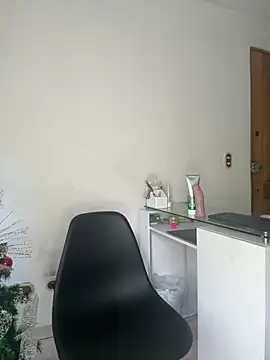 Snapshot of Ellis-Brown chatting on December 15, 2025, 8:58 pm Ellis-Brown online show from December 15, 2025, 8:58 pm