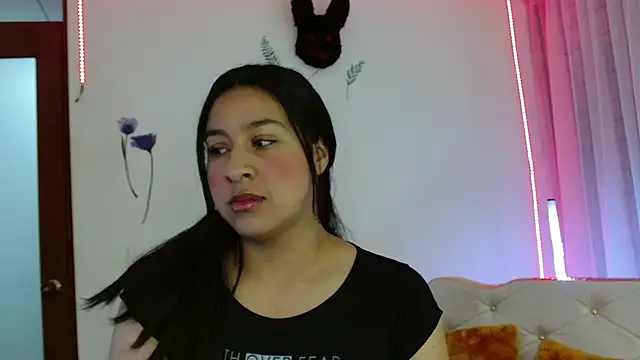 Luna Celeste1 online show from September 24, 2025, 12:44 pm
