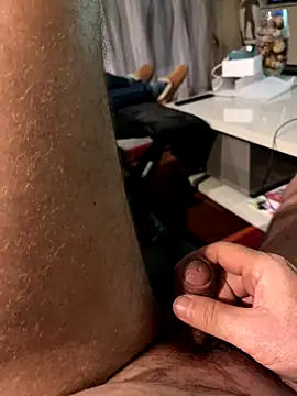 Snapshot of Roccobis chatting on December 4, 2025, 11:04 pm Roccobis online show from December 4, 2025, 11:04 pm