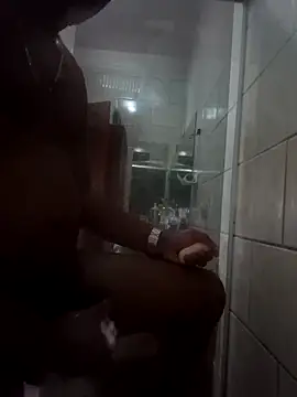 Preto18cmssa online show from February 11, 2026, 7:47 pm