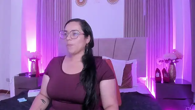 Snapshot of Michell_Monet chatting on July 22, 2026, 2:19 pm Michell Monet online show from July 22, 2026, 2:19 pm