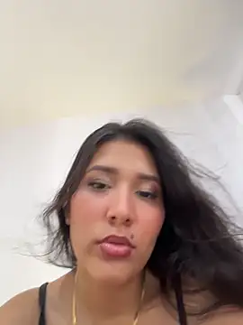 Snapshot of IsabellaJoness_ chatting on March 6, 2026, 8:15 pm IsabellaJoness online show from March 6, 2026, 8:15 pm