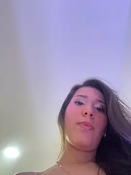 Snapshot of IsabellaJoness_ chatting on March 16, 2026, 8:11 pm IsabellaJoness online show from March 16, 2026, 8:11 pm