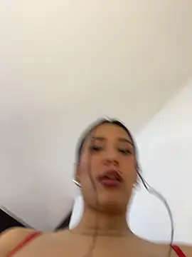 Snapshot of IsabellaJoness_ chatting on March 5, 2026, 6:15 pm IsabellaJoness online show from March 5, 2026, 6:15 pm