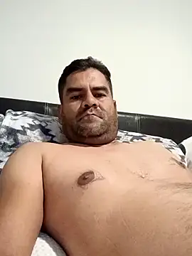 Snapshot of theking1_1 chatting on September 24, 2025, 2:51 am theking1 1 online show from September 24, 2025, 2:51 am