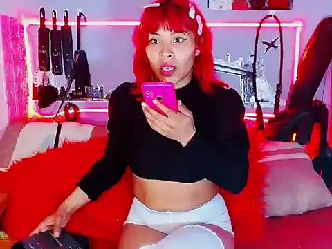 Snapshot of mylygrey chatting on December 4, 2025, 12:20 am mylygrey online show from December 4, 2025, 12:20 am