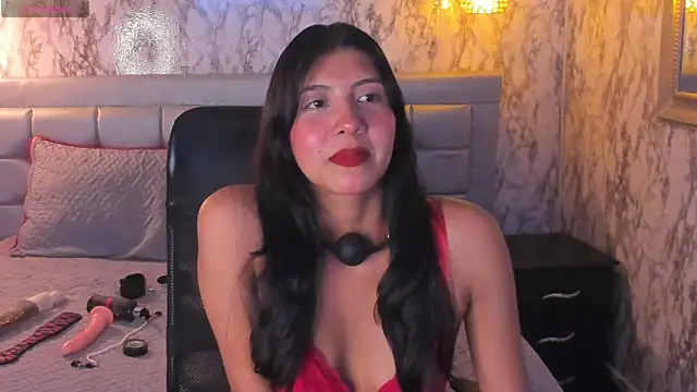 Snapshot of Lana_Sl4ve chatting on November 29, 2025, 4:45 am Lana Sl4ve online show from November 29, 2025, 4:45 am