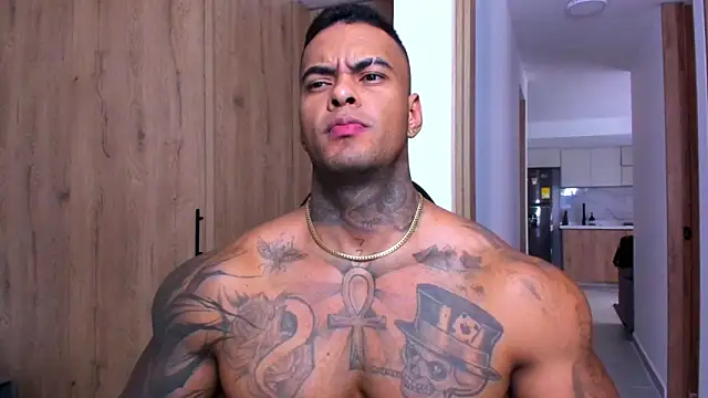 Snapshot of binmontana_ chatting on April 12, 2026, 12:30 pm binmontana online show from April 12, 2026, 12:30 pm