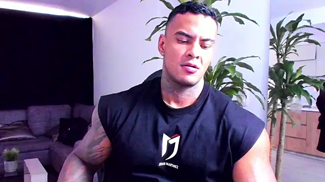 Snapshot of binmontana_ chatting on April 30, 2026, 6:04 pm binmontana online show from April 30, 2026, 6:04 pm