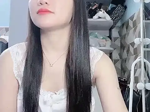 Ara4865 online show from October 4, 2025, 2:07 pm