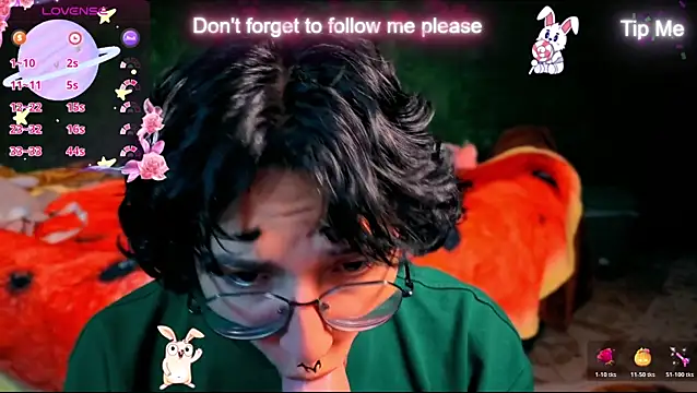 -BlueOpal- online show from October 28, 2025, 7:57 pm