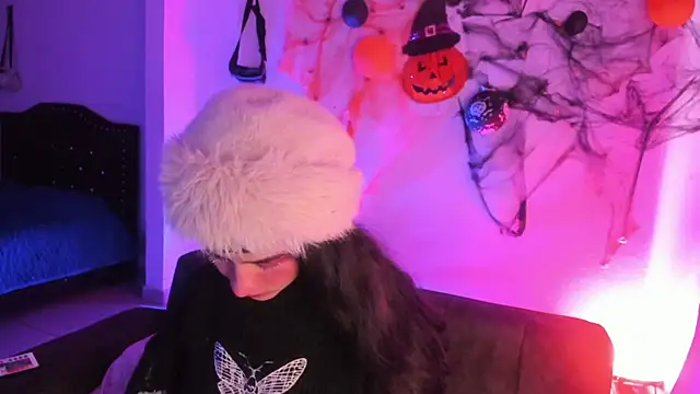 Snapshot of kitty__chs chatting on November 11, 2025, 1:50 pm kitty chs online show from November 11, 2025, 1:50 pm