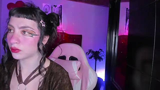 kitty  chs online show from March 4, 2026, 6:10 am