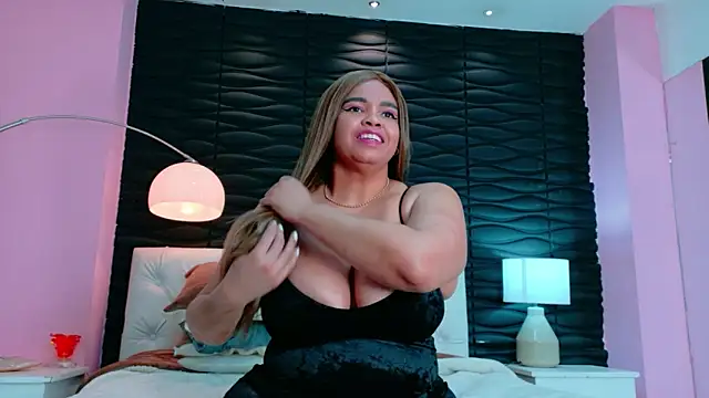 Snapshot of Valery_Nasty__ chatting on October 31, 2025, 3:41 pm Valery Nasty online show from October 31, 2025, 3:41 pm