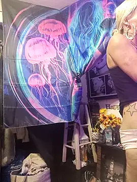 Snapshot of blondebarbiebae chatting on November 15, 2025, 4:49 am blondebarbiebae online show from November 15, 2025, 4:49 am