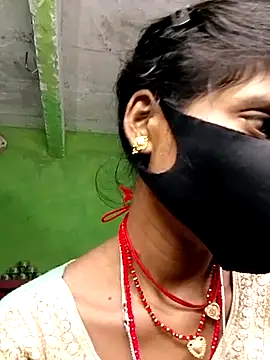 Cuty kinjal online show from September 25, 2025, 11:33 pm