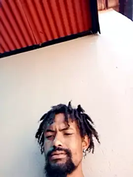 Snapshot of Goofygoody17 chatting on February 12, 2026, 8:36 am Goofygoody17 online show from February 12, 2026, 8:36 am