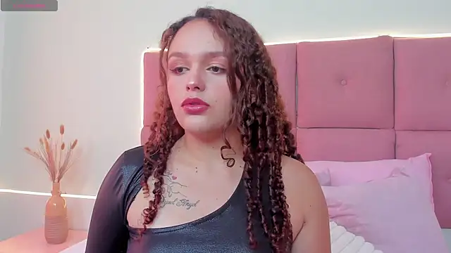 CamilaGomez149 online show from April 25, 2026, 8:06 pm