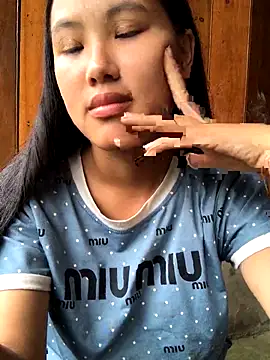 Mai lovely online show from October 14, 2025, 7:42 am