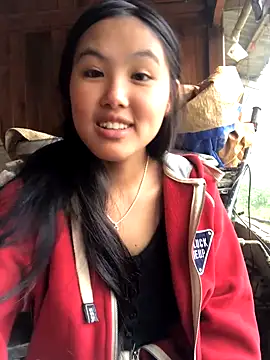 Mai lovely online show from November 2, 2025, 2:38 am