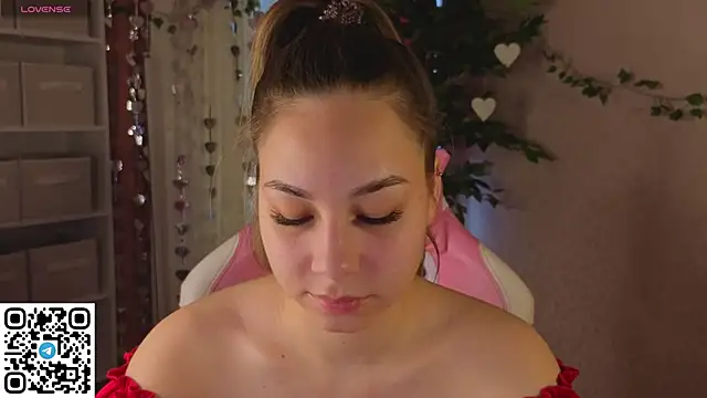 Al1ice Moures online show from February 12, 2026, 9:31 am