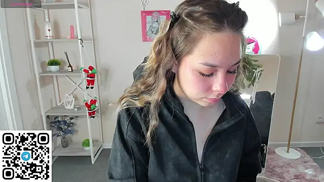 Al1ice Moures online show from January 11, 2026, 10:38 pm