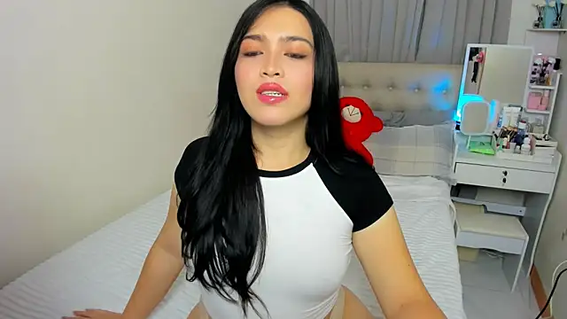 BubbbleButtDemi online show from March 7, 2026, 7:04 am