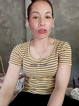 Snapshot of suka-bae chatting on September 24, 2025, 4:30 am suka-bae online show from September 24, 2025, 4:30 am