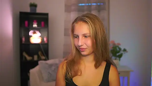 emmie murray online show from October 18, 2025, 2:08 pm