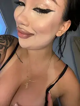 Snapshot of kiss_Lissa chatting on July 7, 2026, 7:23 am kiss Lissa online show from July 7, 2026, 7:23 am