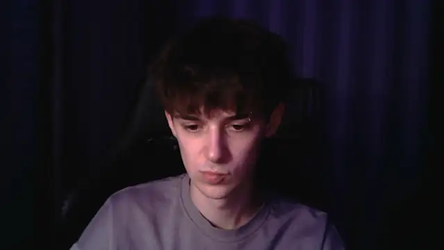 Snapshot of Hoot_Dude_ chatting on December 2, 2025, 6:42 pm Hoot Dude online show from December 2, 2025, 6:42 pm