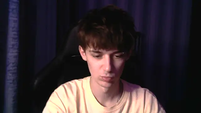 Snapshot of Hoot_Dude_ chatting on December 1, 2025, 2:07 pm Hoot Dude online show from December 1, 2025, 2:07 pm