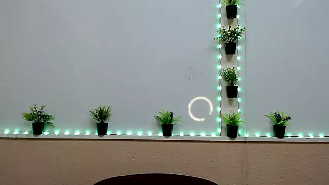 Snapshot of Hoot_Dude_ chatting on November 19, 2025, 2:28 pm Hoot Dude online show from November 19, 2025, 2:28 pm