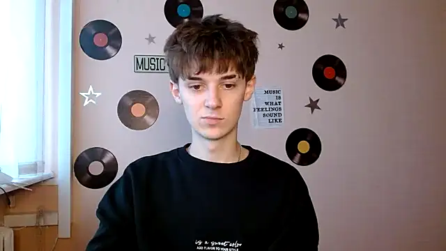 Snapshot of Hoot_Dude_ chatting on November 11, 2025, 1:50 pm Hoot Dude online show from November 11, 2025, 1:50 pm