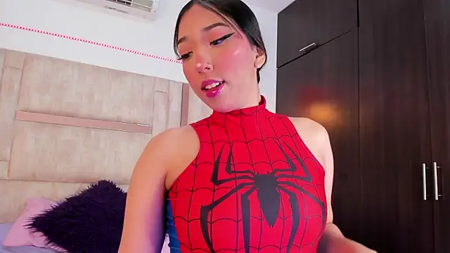 Snapshot of emily__walker chatting on November 26, 2025, 1:22 pm emily walker online show from November 26, 2025, 1:22 pm