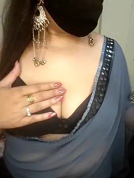 Snapshot of Sakshi-11 chatting on March 14, 2026, 11:22 pm Sakshi-11 online show from March 14, 2026, 11:22 pm