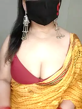 Snapshot of Sakshi-11 chatting on March 7, 2026, 11:43 pm Sakshi-11 online show from March 7, 2026, 11:43 pm